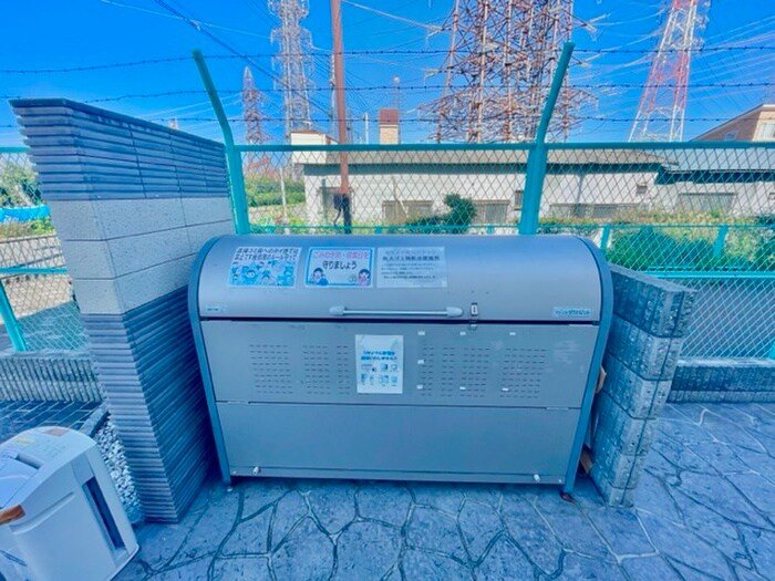 物件外観写真4　(建物設備)