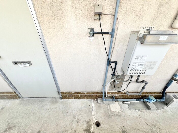 物件内観写真7　(洗濯機置場)