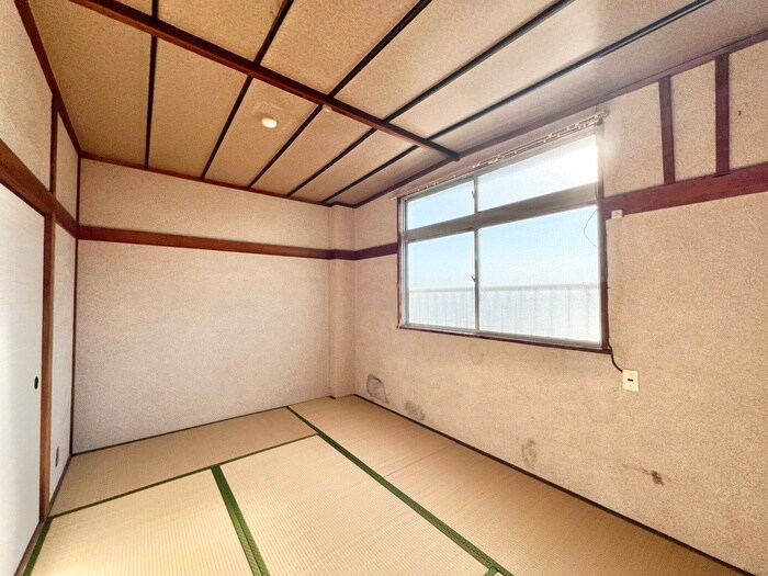 物件内観写真8　(居室)