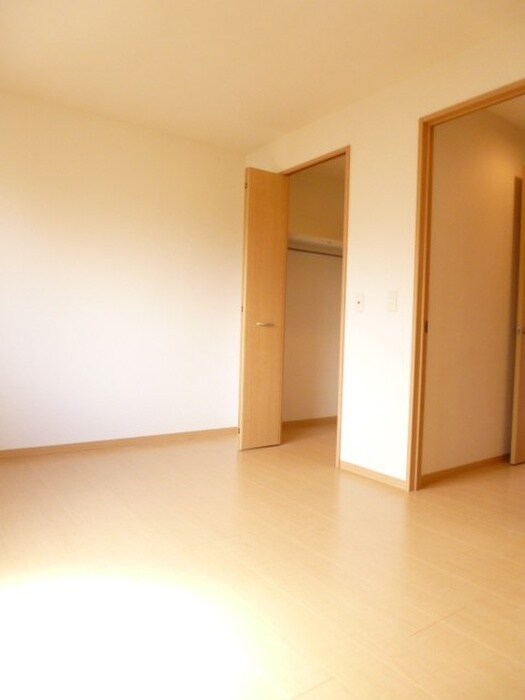 物件内観写真11　(居室)