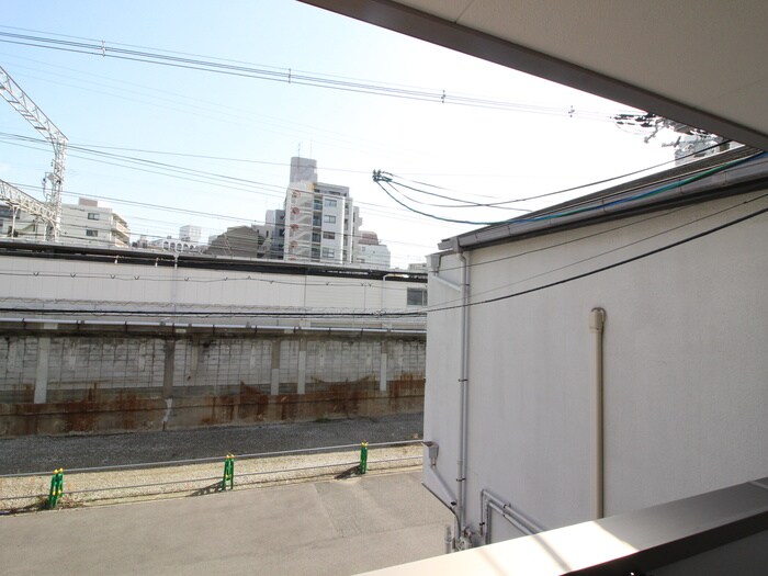 物件内観写真14　(室内からの展望)