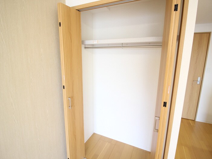 物件内観写真15　(収納)