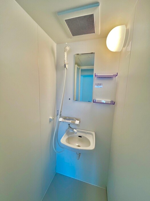 物件内観写真10　(洗面)