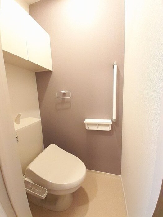 物件内観写真12　(トイレ)