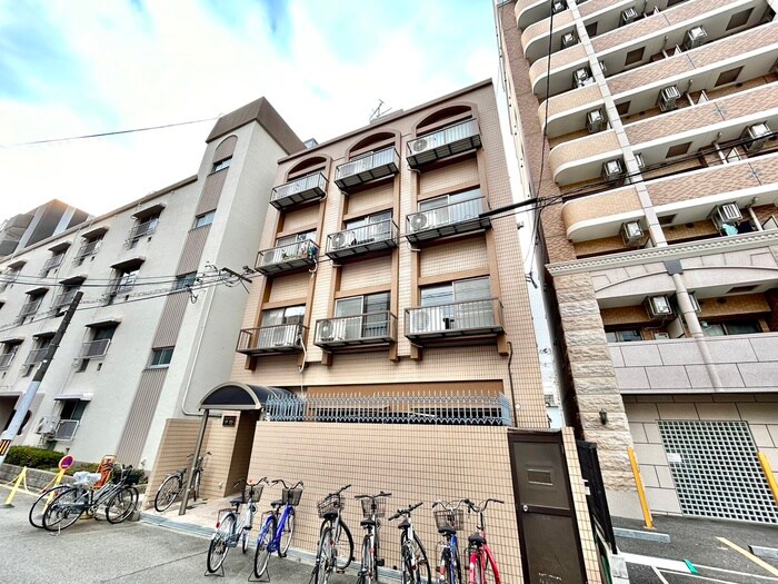 物件外観写真5　(外観写真)