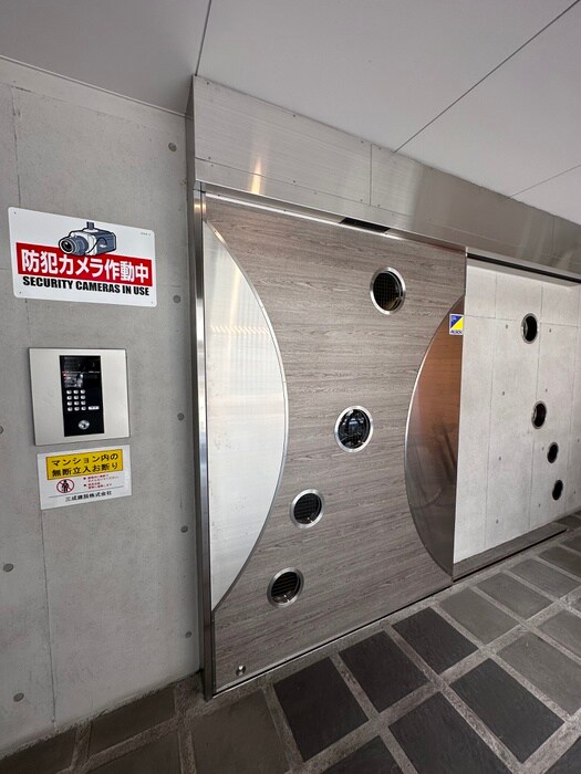 物件外観写真3　(建物設備)