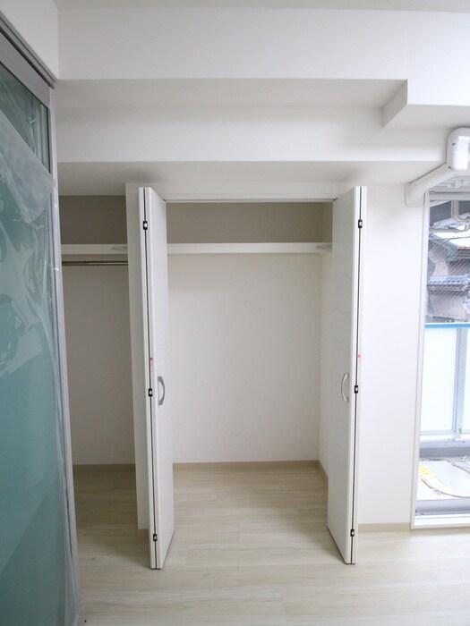 物件内観写真13　(収納)