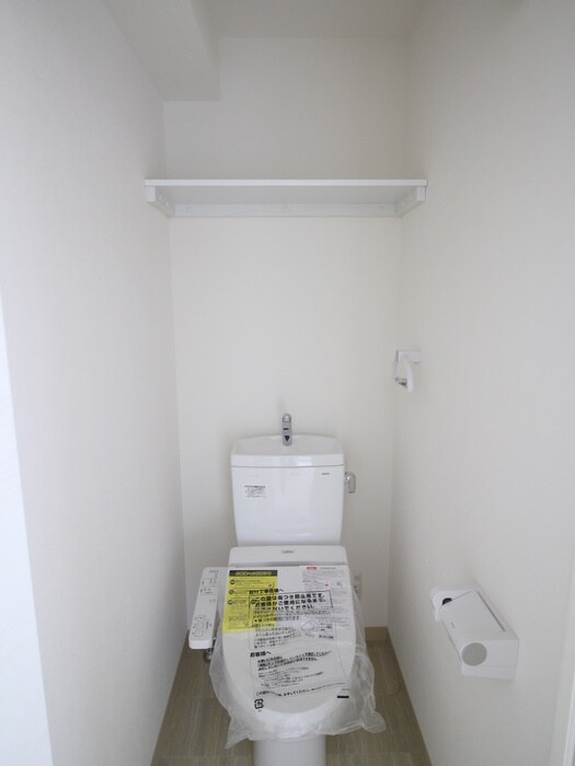 物件内観写真15　(トイレ)