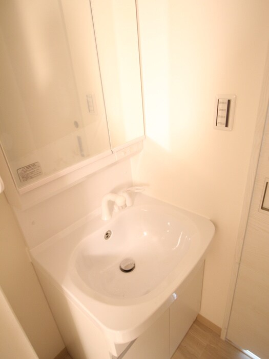 物件内観写真17　(洗面)