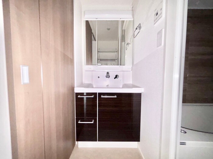 物件内観写真14　(洗面)