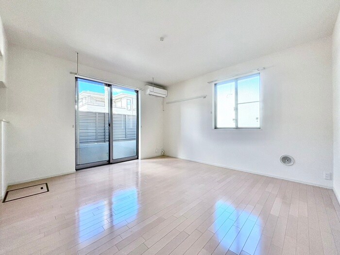 物件内観写真17　(居室)