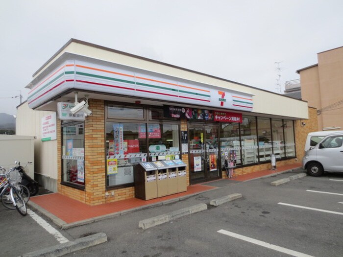 セブンイレブン上桂山田口店