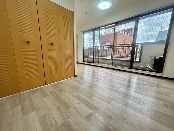 物件内観写真11　(居室)