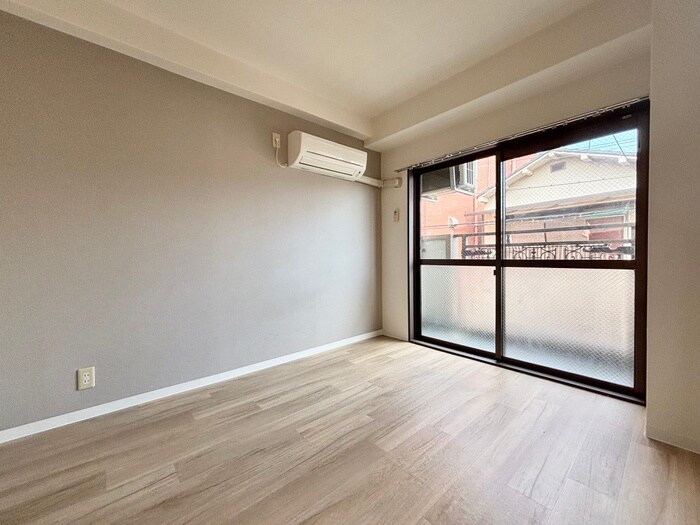 物件内観写真12　(居室)