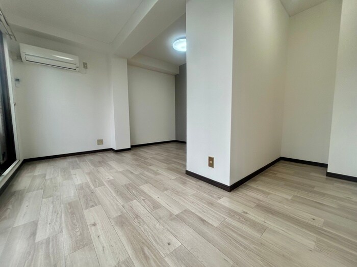 物件内観写真12　(居室)