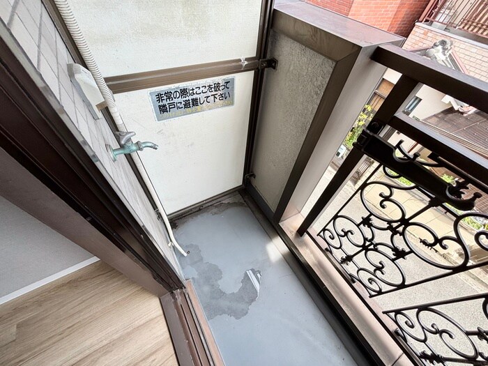 物件内観写真21　(洗濯機置場)