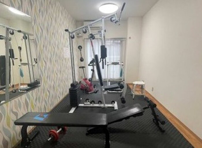 物件外観写真6　(建物設備)