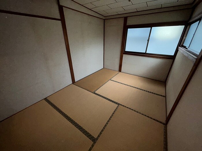 物件内観写真10　(居室)