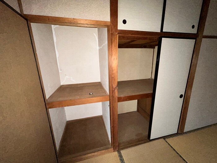 物件内観写真11　(収納)