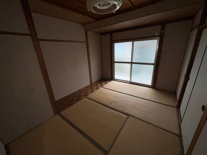 物件内観写真18　(居室)