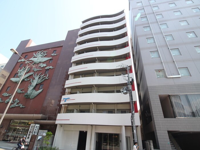 物件外観写真1　(外観写真)