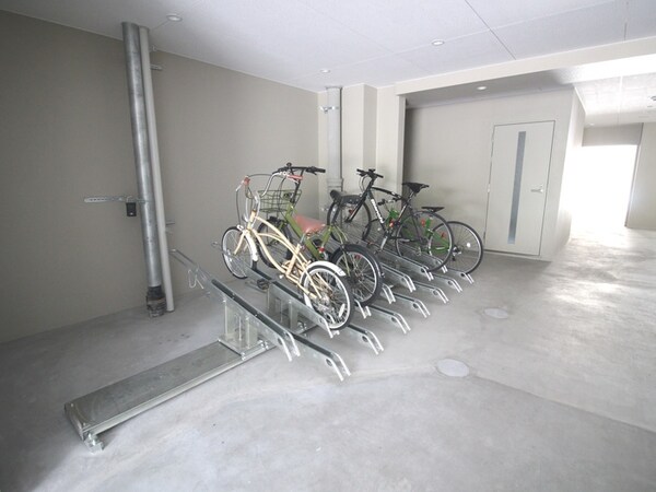 駐輪場