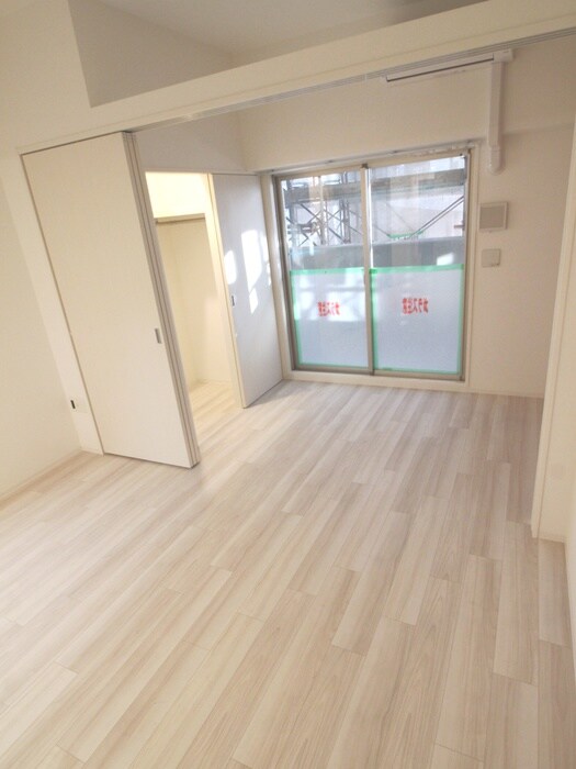 物件内観写真12　(居室)