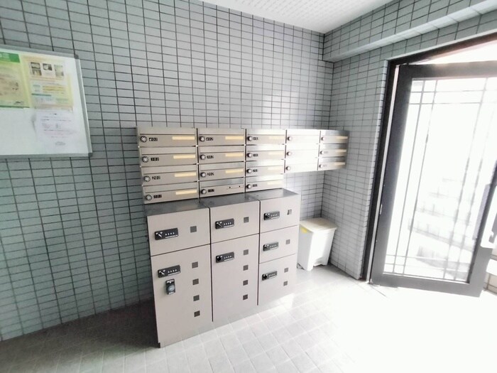 物件外観写真4　(建物設備)