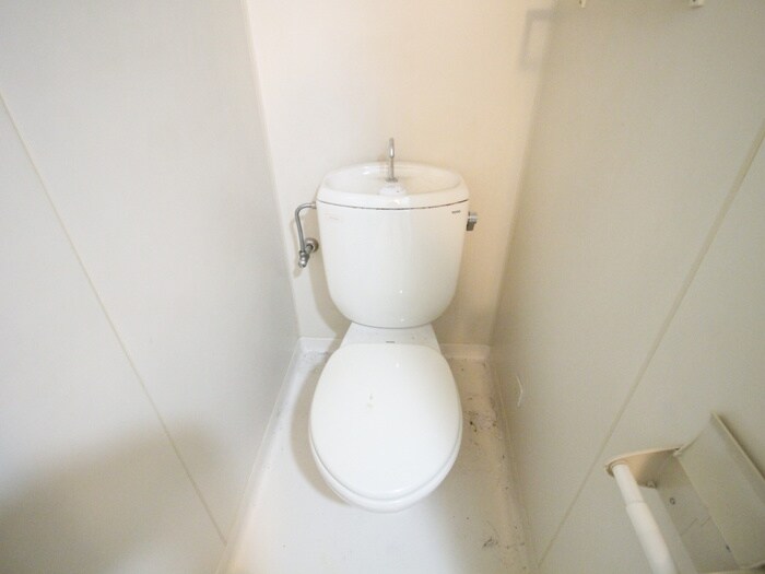 物件内観写真15　(トイレ)