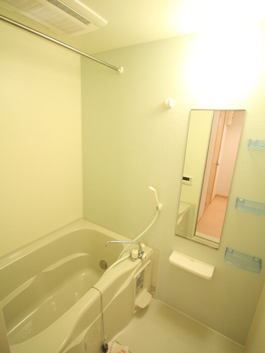 物件内観写真7　(バス／シャワールーム等)