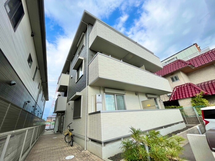 物件外観写真1　(外観写真)