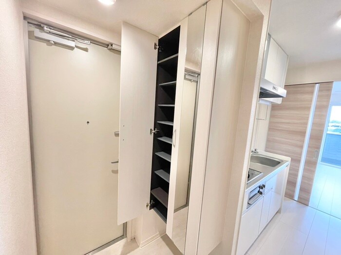 物件内観写真17　(靴箱)