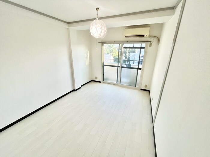 物件内観写真17　(居室)