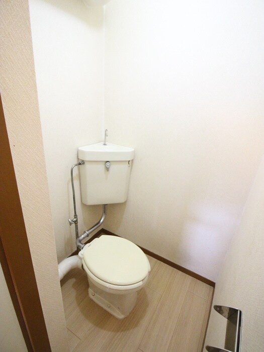 物件内観写真7　(トイレ)