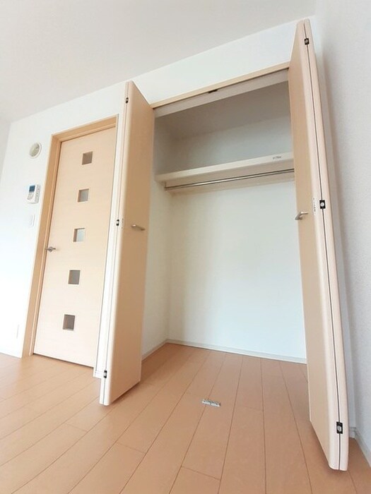 物件内観写真10　(収納)