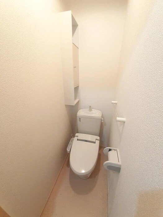 物件内観写真16　(トイレ)