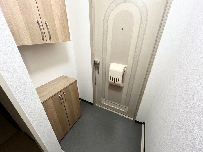 物件内観写真15　(玄関)