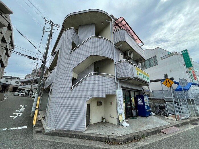 物件外観写真2　(外観写真)