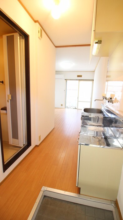 物件内観写真22　(廊下)