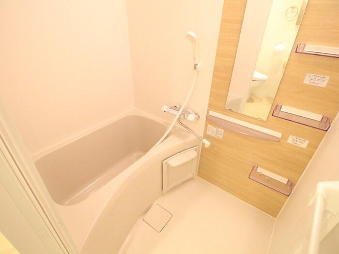 物件内観写真11　(バス／シャワールーム等)