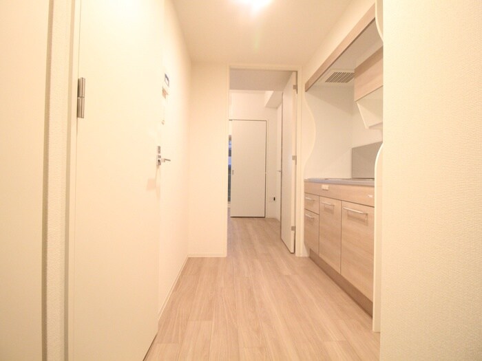 物件内観写真19　(廊下)