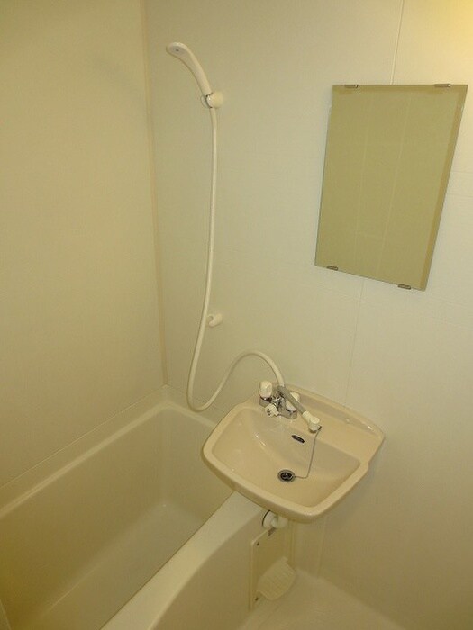 物件内観写真6　(洗面)