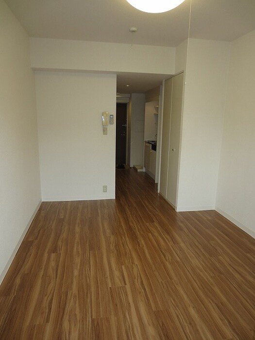 物件内観写真18　(居室)