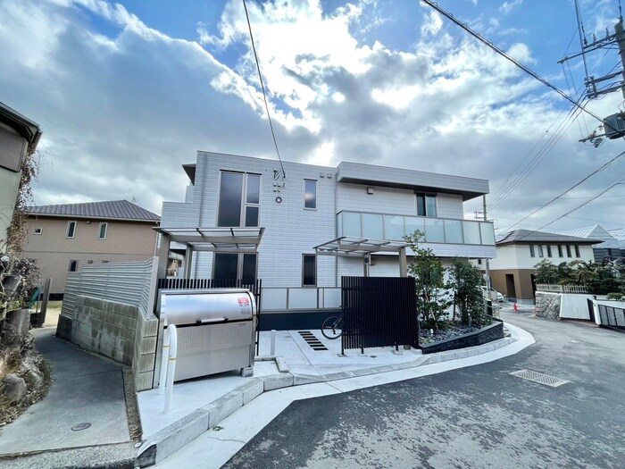 物件外観写真3　(外観写真)