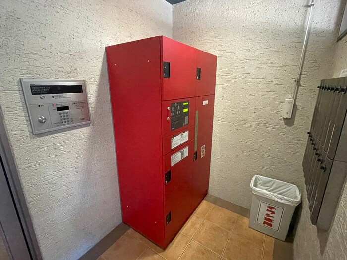 物件外観写真4　(建物設備)