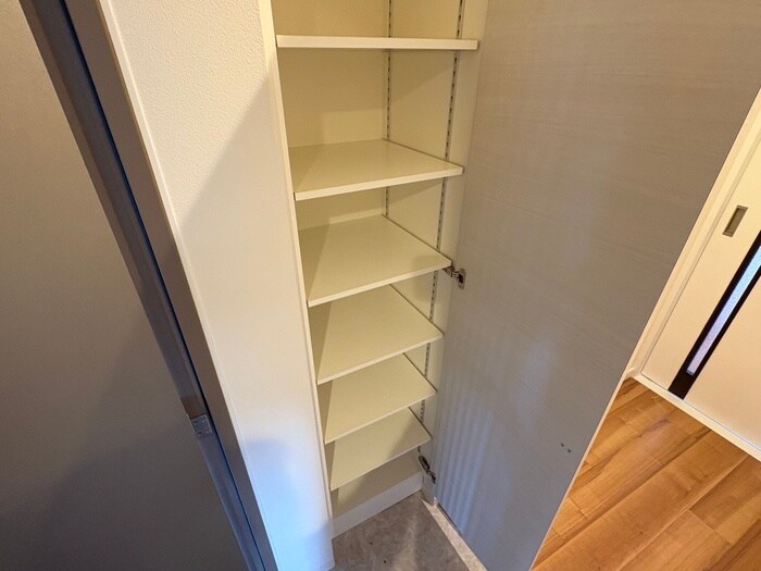 物件内観写真17　(靴箱)