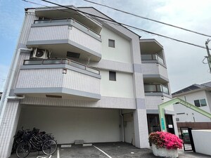 アパルト１４外観写真