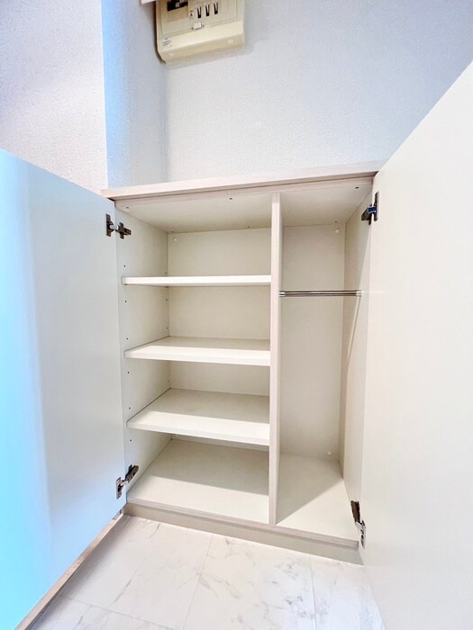 物件内観写真14　(靴箱)