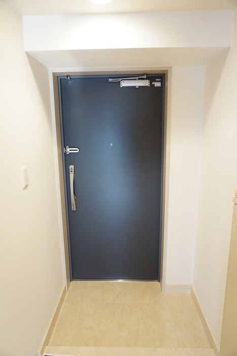 物件内観写真15　(玄関)