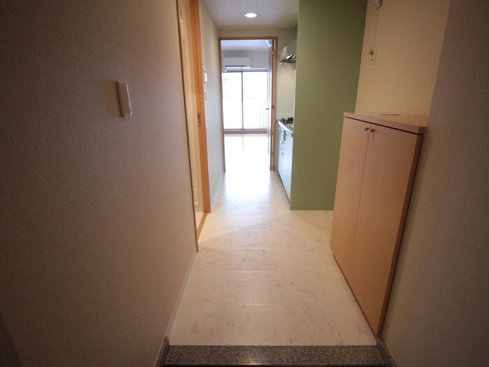 物件内観写真19　(廊下)